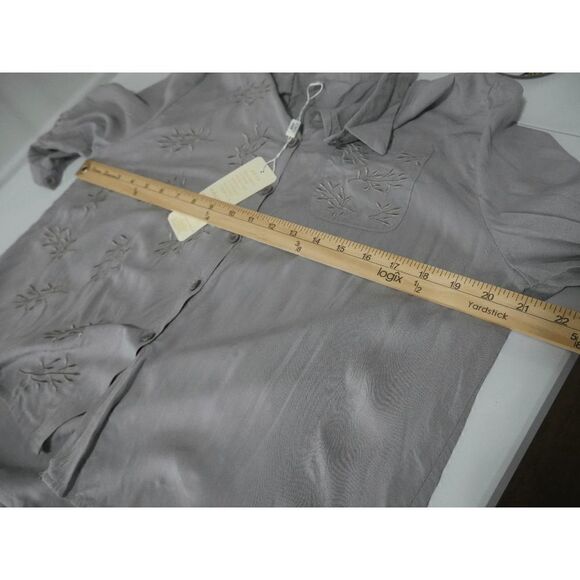 Women's Gray Embroidered Three-Quarter Sleeve Button-Up L #1943-D3 - Picture 4 of 8
